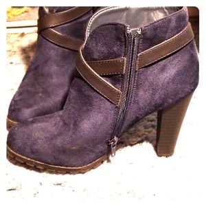 Heeled booties